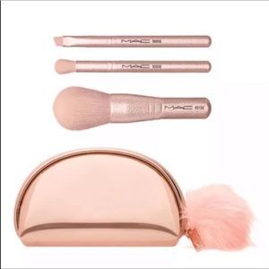 Brand new M.A.C snowball rose gold brushes